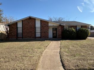 7226 Little Canyon Rd, Dallas, TX 75249