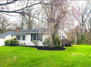 3 Barn Hill Rd, Bloomfield, CT 06002