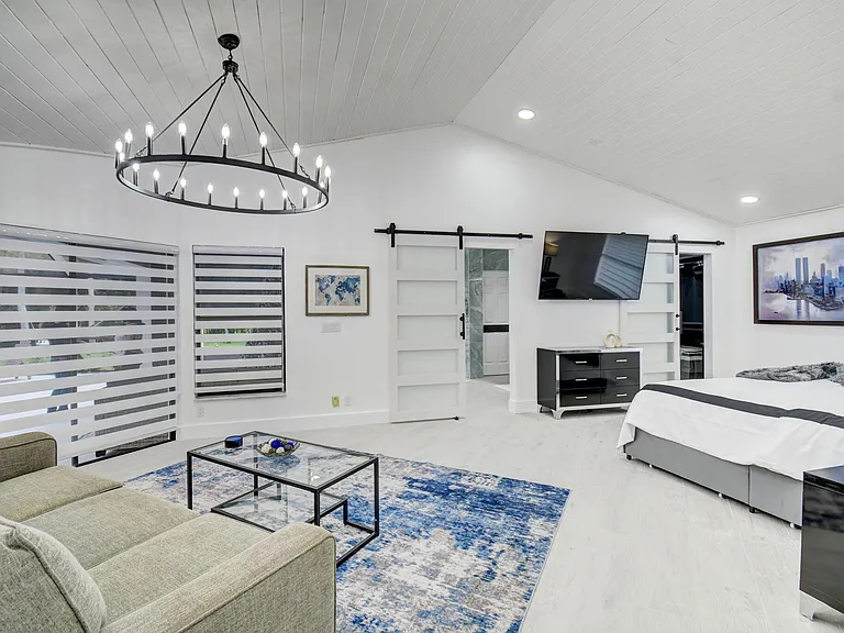 13302 Doubletree Cir — Photo 37