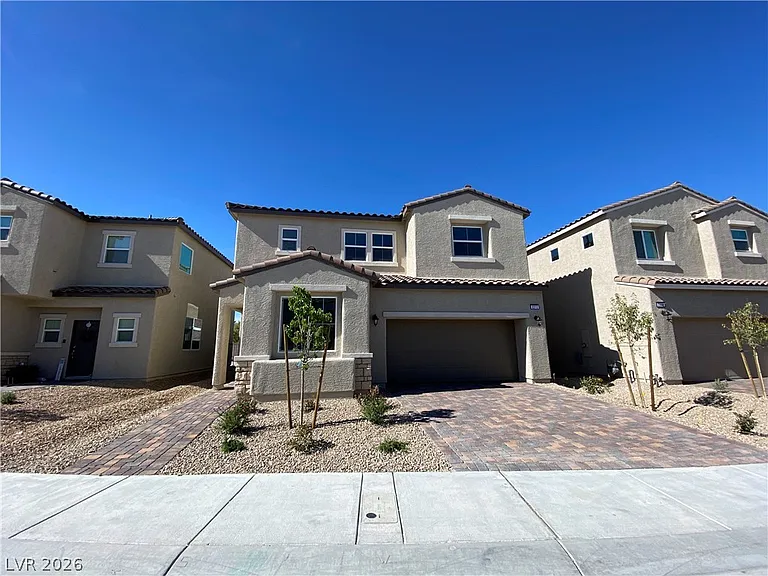 2212 Stone Well Rd — Photo 1