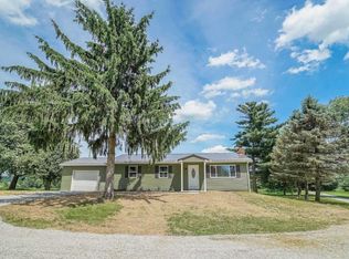 1325 County Line Rd, Hopewell, OH 43746