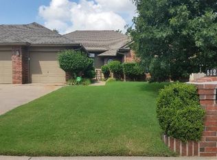 8125 N McKee Blvd, Oklahoma City, OK 73132