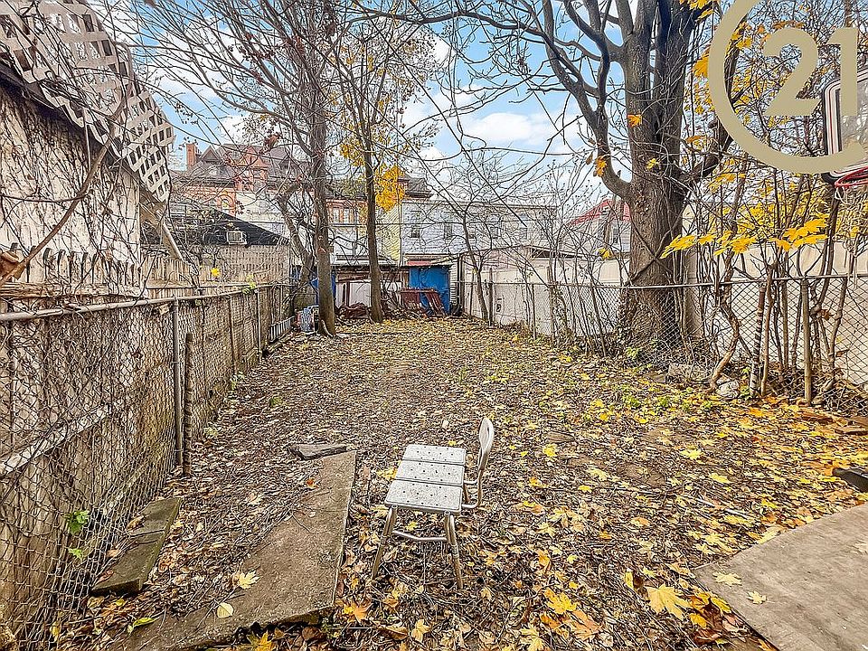 2nd image of 120 Essex St