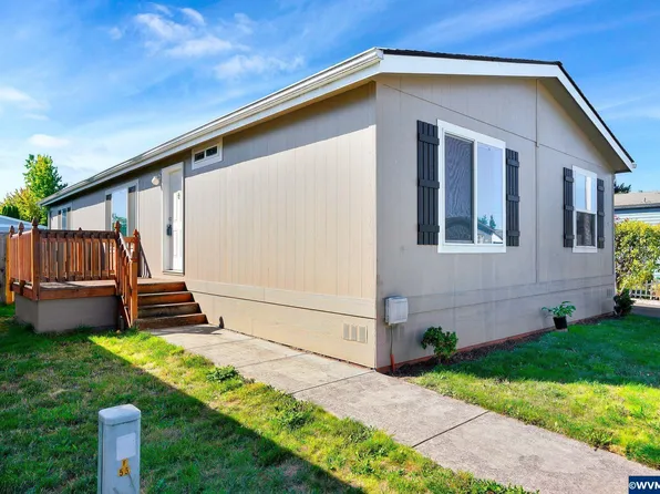 5090 Copper Creek Loop NE #54, Salem, OR 97305