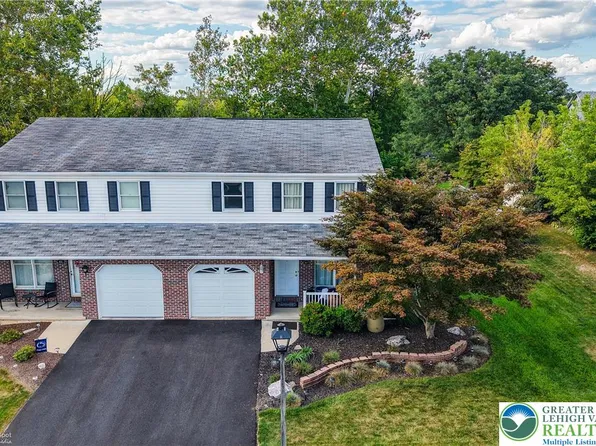 403 McKeever Ln, Northampton, PA 18067