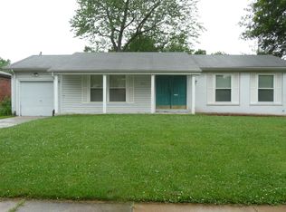 2711 Wintergreen Dr #2711, Florissant, MO