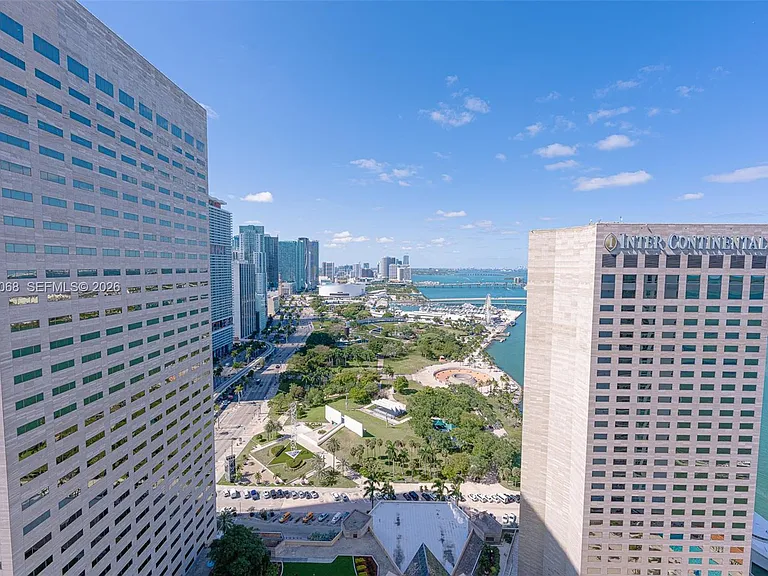 325 S Biscayne Blvd #3624 — Photo 1