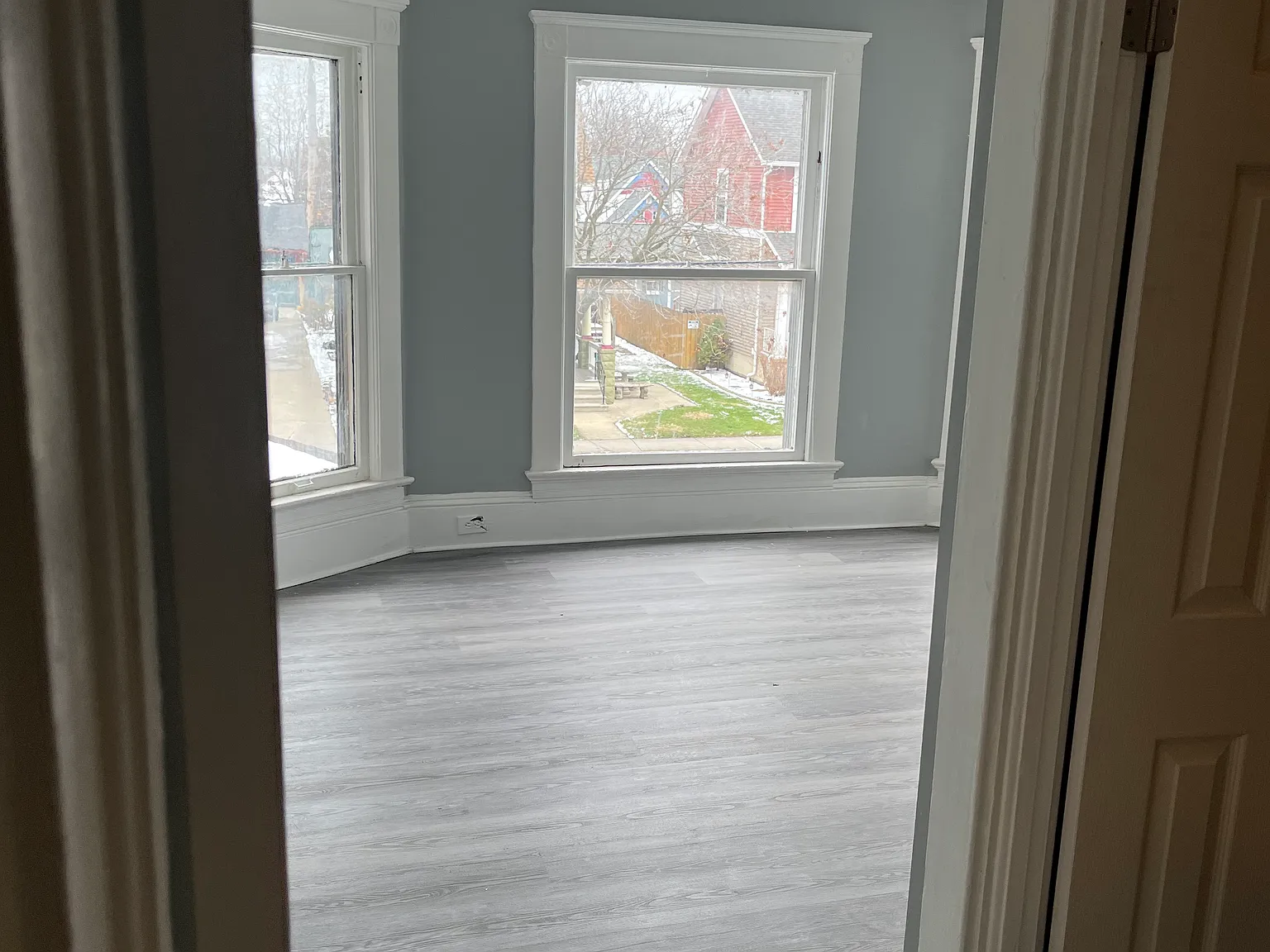 3 bed, 1300 sqft, $1,250 — Photo 3