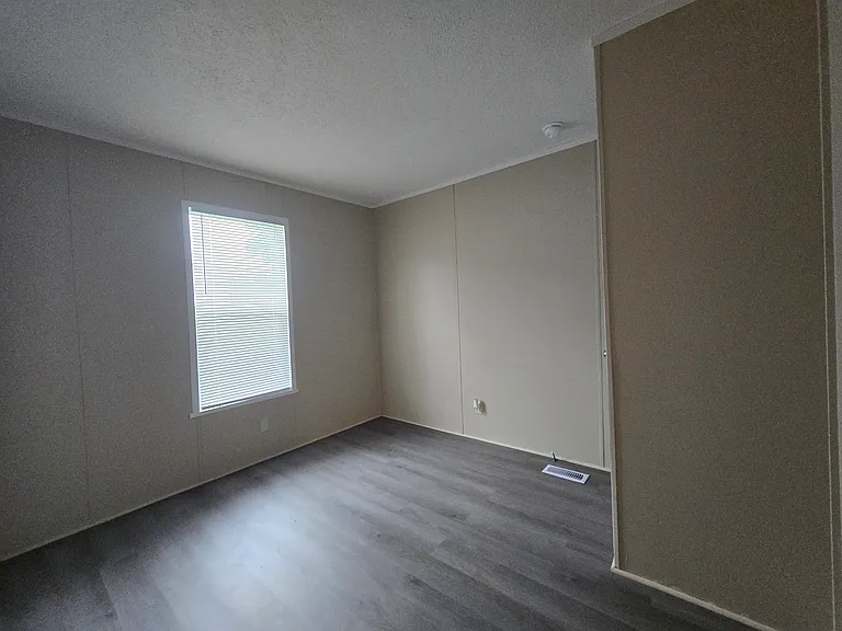 75 Eagle Dr — Photo 21