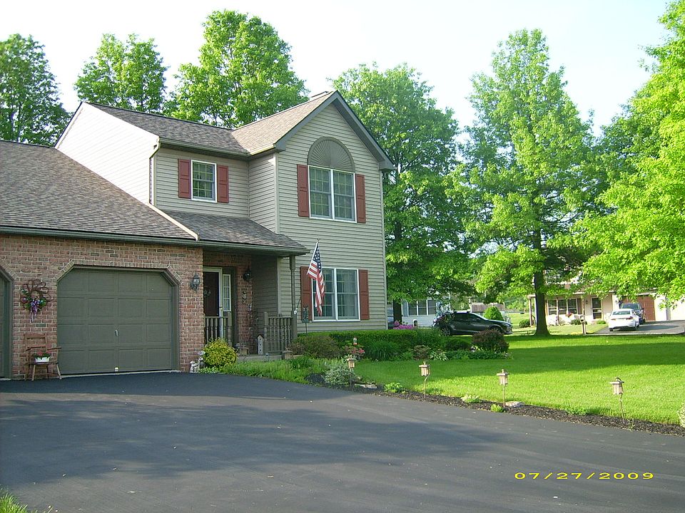 1st image of 400 Grandview Dr