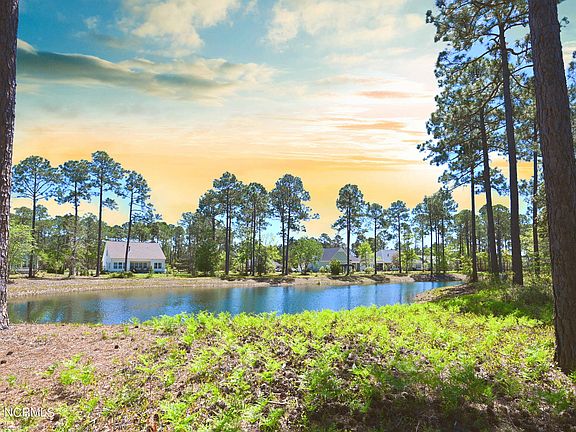3rd image of 678 Breezewood Drive SE LOT 353