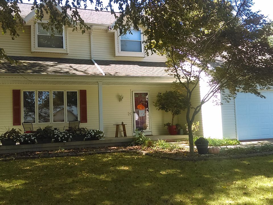 1st image of 1505 N Meadowbrook Dr