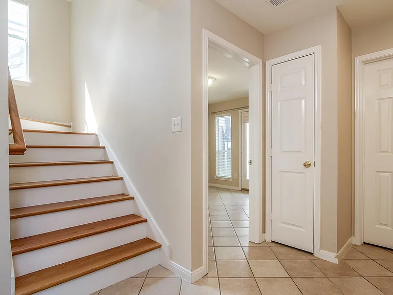 1414 Crocker St — Photo 26
