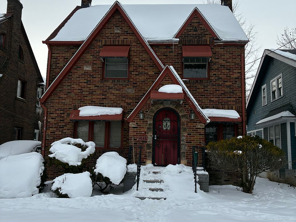 1st image of 3848 E 140th St
