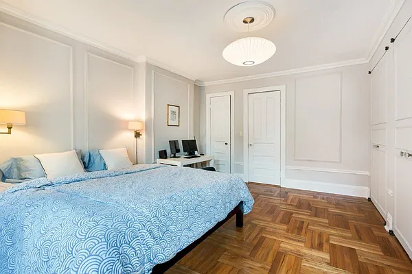 Sold by HomeDax Real Estate | media 5