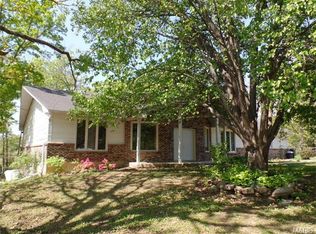 14 Trevor Ln, Saint James, MO 65559