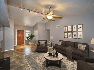 1541 E Elgin St, Chandler, AZ 85225