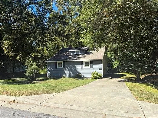 1118 Browns Avenue — Photo 2