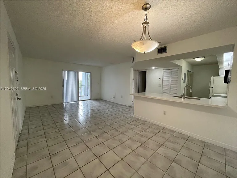 8500 SW 212th St #307 — Photo 7