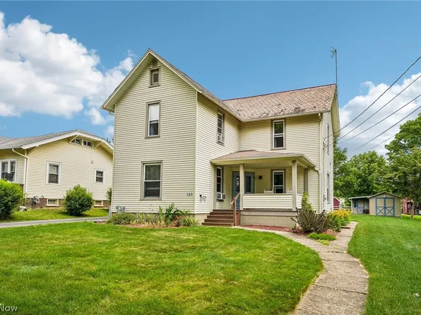 169 Walnut St, Leetonia, OH 44431