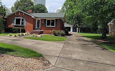 1st image of 1712 Farmer Ave
