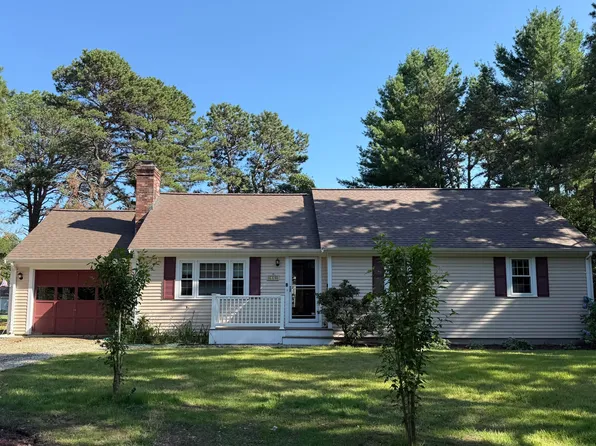23 Prudence Lane, Cotuit, MA 02635