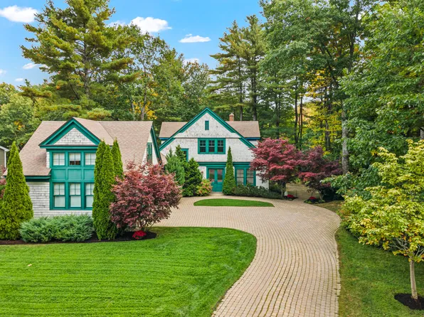 85 River's Edge Drive, Portland, ME 04102