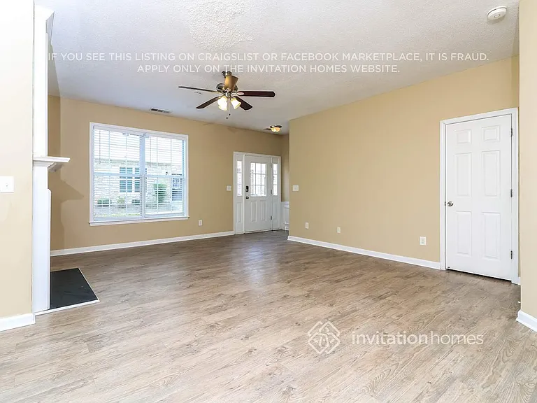 202 Riverstone Commons Cir — Photo 8