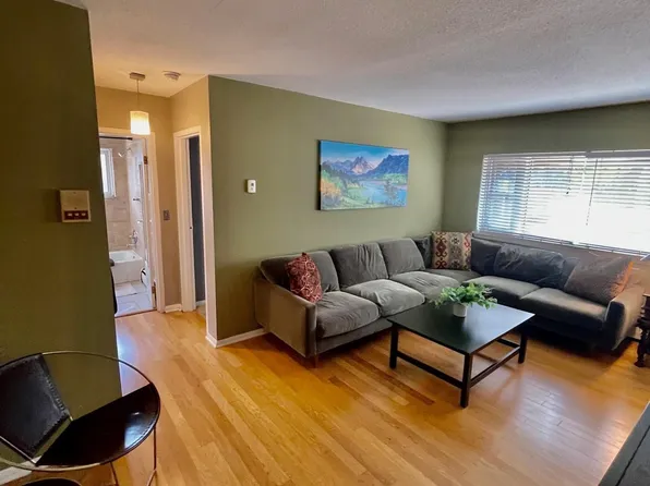 2747 Dupont Ave S APT 203, Minneapolis, MN 55408