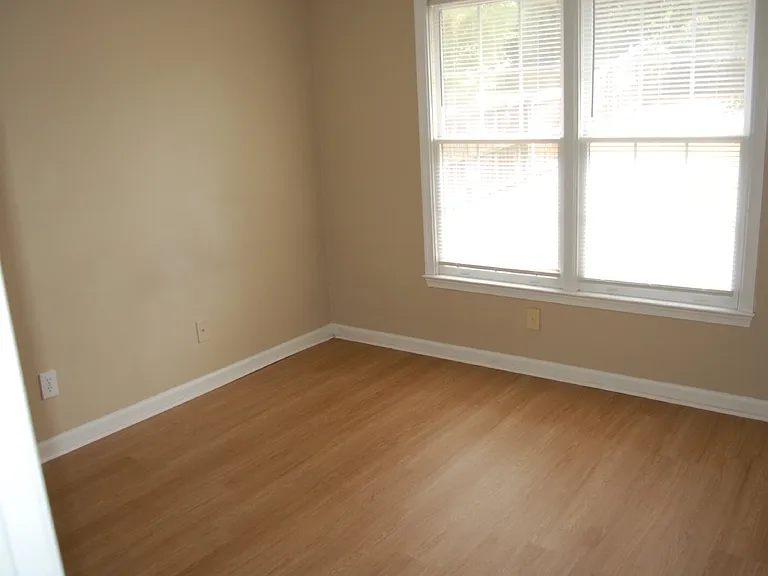 3304 Northbrook Dr — Photo 14