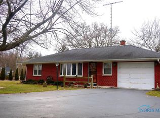 2519 Fostoria Rd, Fostoria, OH 44830