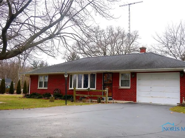 2519 Fostoria Rd, Fostoria, OH 44830