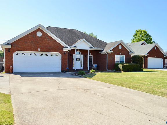 2nd image of 1635 Lake Manor Dr SW