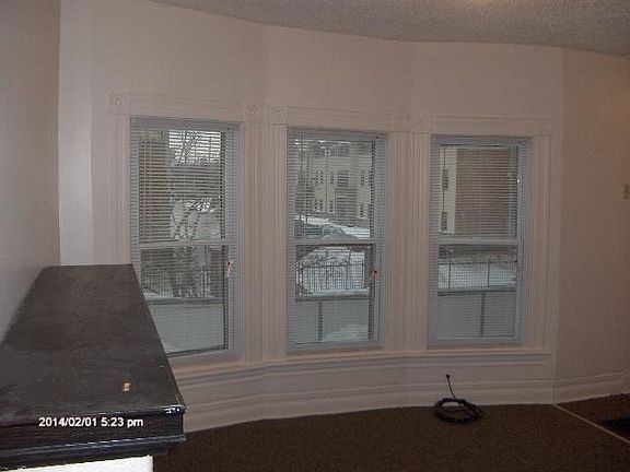 2nd image of 146 Harvard Pl #2
