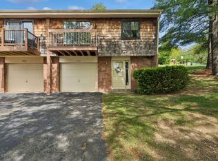 2785 Bingham Dr, Pittsburgh, PA 15241