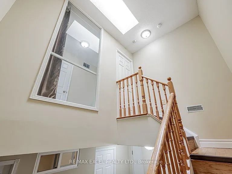 188 Bonis Ave #805 — Photo 17