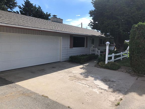 2nd image of 620 Gormley St NE