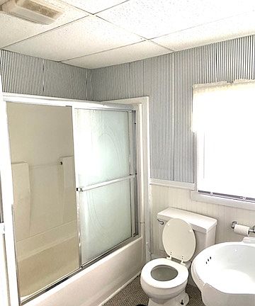 3rd image of 76 N Main St