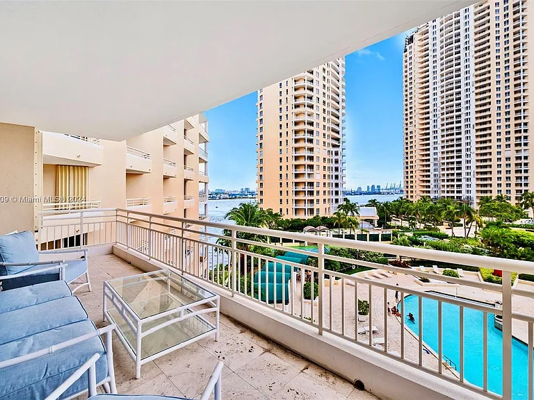 888 Brickell Key Dr #907 — Photo 10