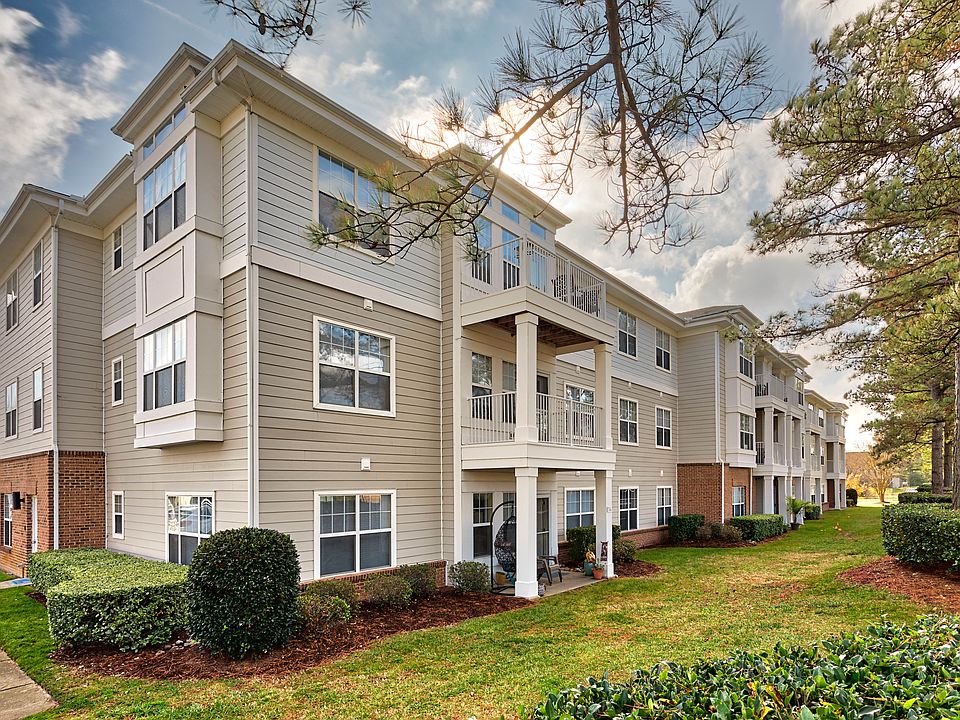 Coastal-inspired architecture