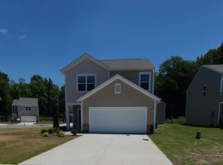 19 Moss Oaks Ct, Angier, NC 27501