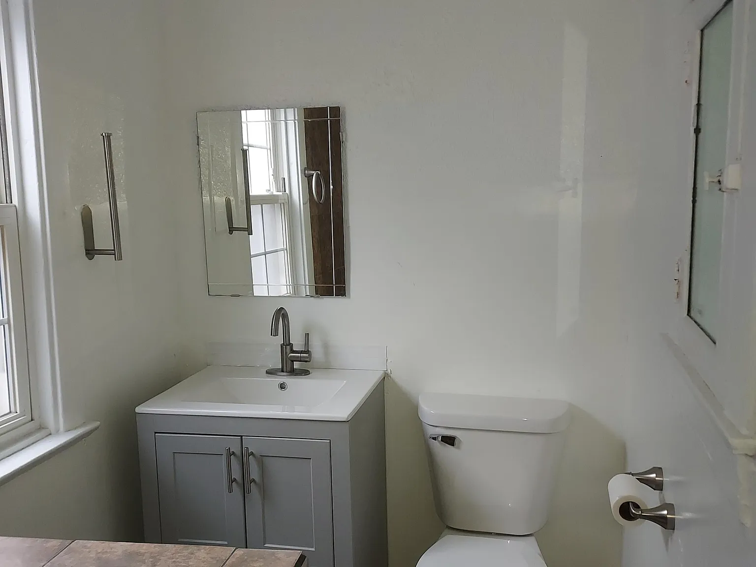 329 Marshall St — Photo 4