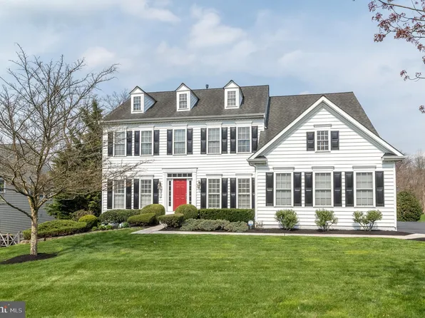 1844 Buttonwood Ln, Quakertown, PA 18951