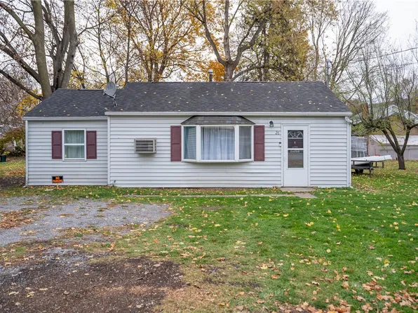 26 Battle St N, Dansville, NY 14437