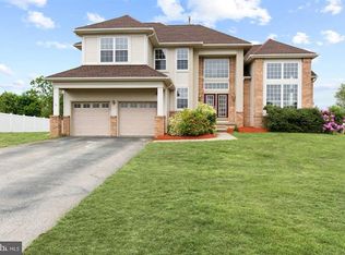 325 Johnny Boy Ln, Berlin, NJ 08009