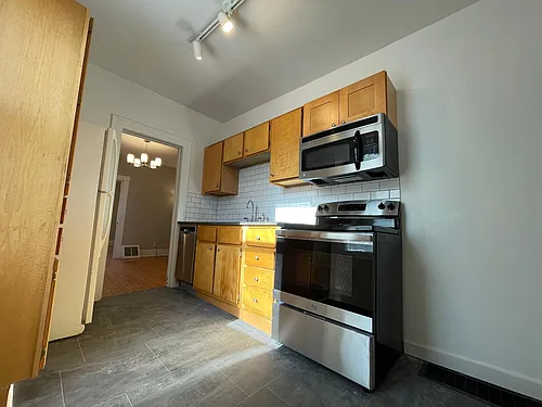 1-1405 Madison St NE #1 Photo 1 1-1405 Madison St NE #1 Photo 1