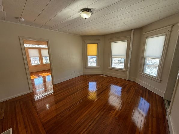 242-244 Orange St #1