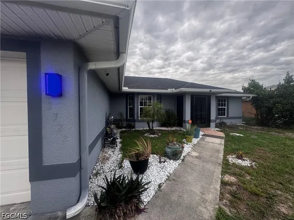 3722 23rd St SW, Lehigh Acres, FL 33971