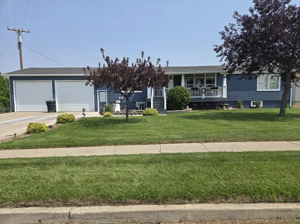 1402 W Kansas Ave, Fort Peck, MT 59223