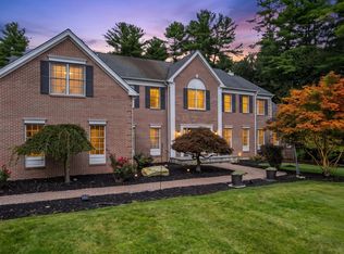 25 Valley View Dr, North Grafton, MA 01536